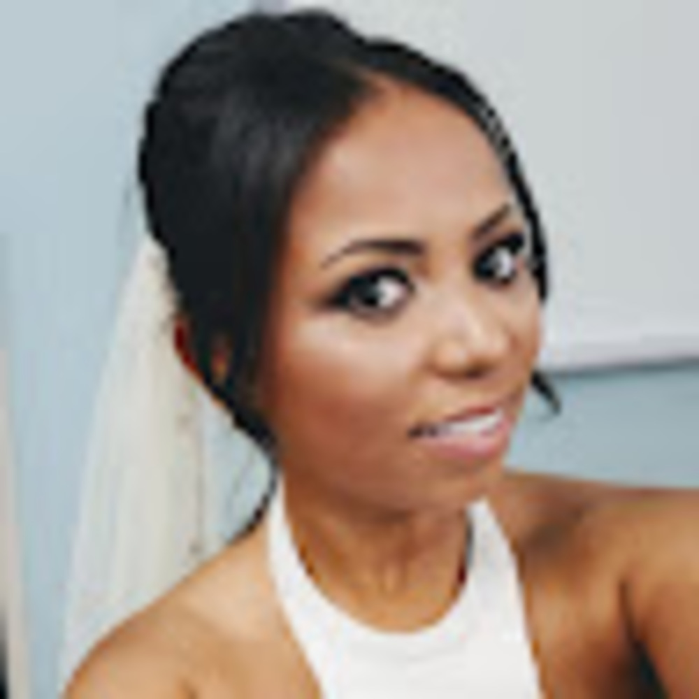 Meet your Posher, Alison